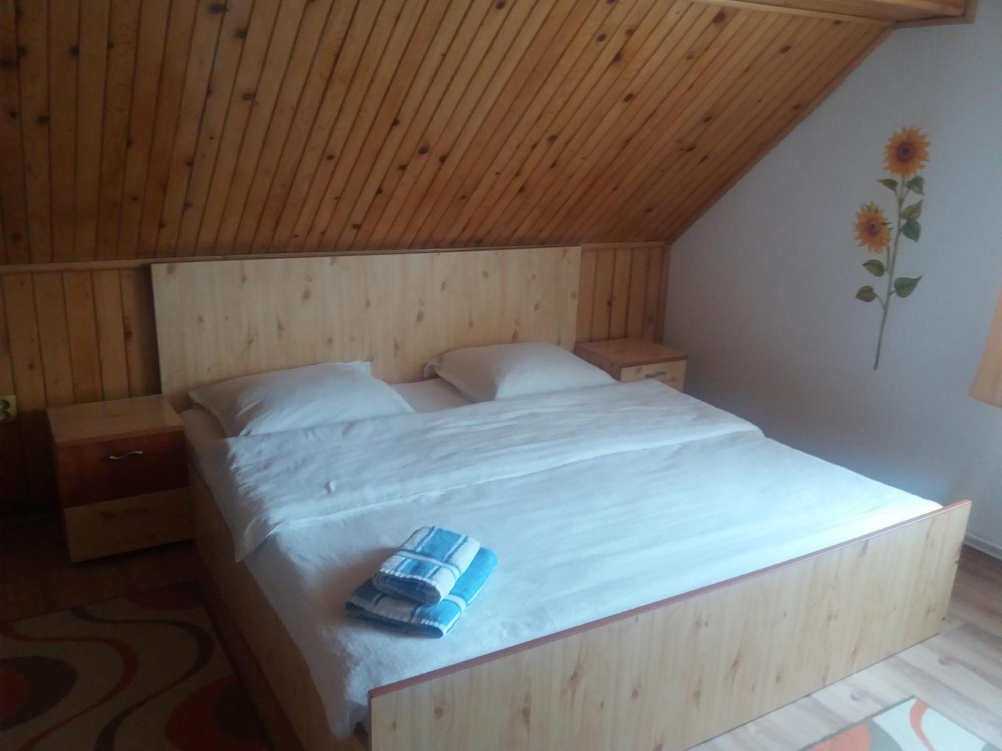 Casa Elena 호텔 모이에치우 데 조스 외부 사진
